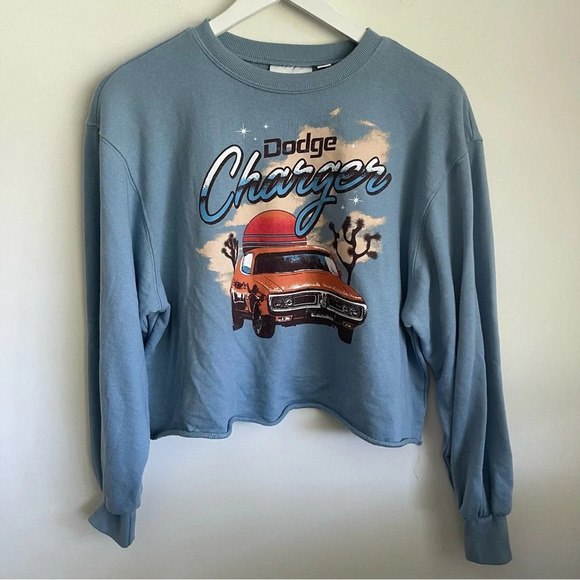 Dodge Charger cropped Crewneck sweatshirt size medium - Picture 1 of 4